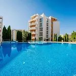 Noks - Menada Apartment *