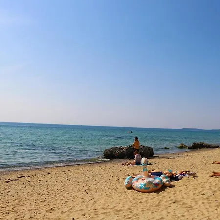 Noks - Menada アパート