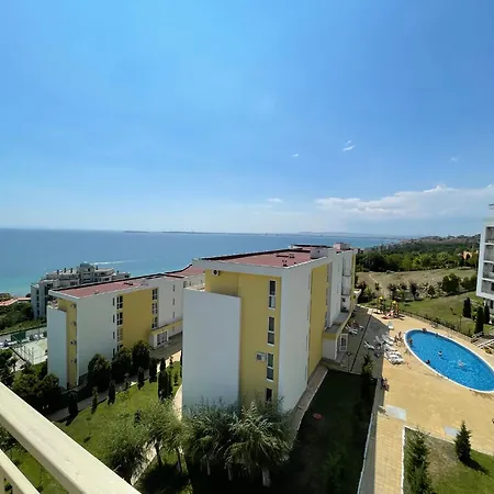 Noks - Menada Apartmán *