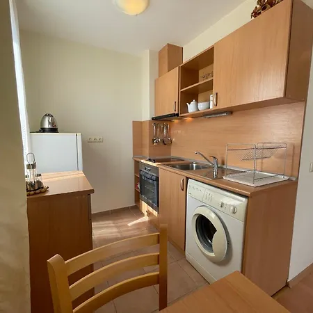 Noks - Menada Apartment