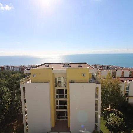 Noks - Menada Apartmán *